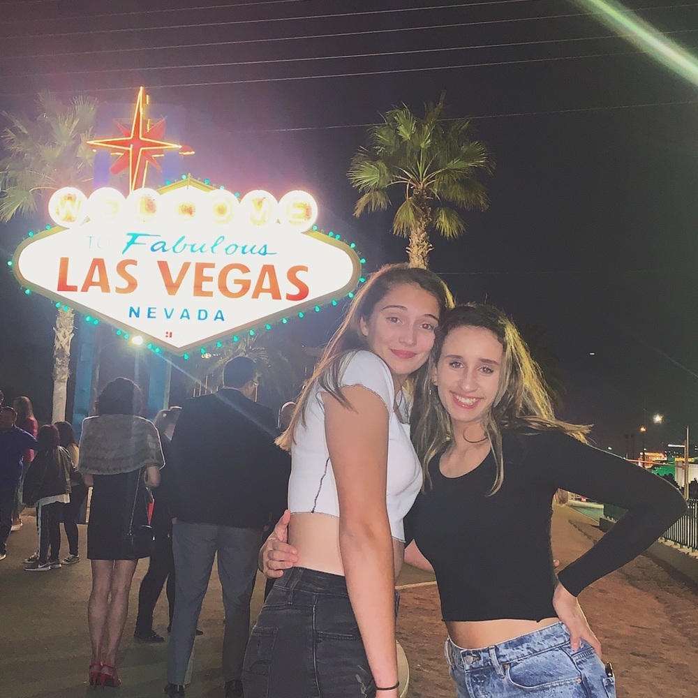 Meet your Posher, Becca